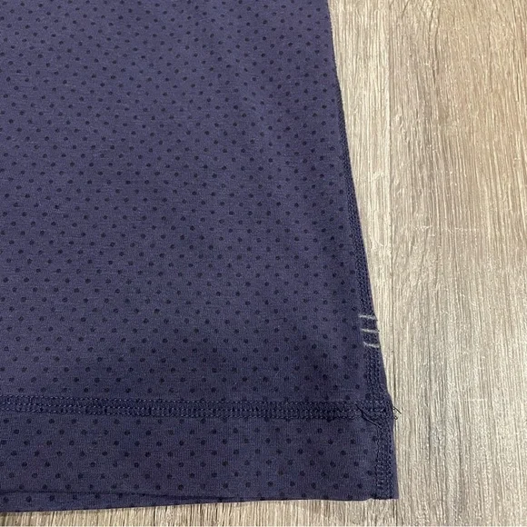 Lululemon Women’s Purple Black Polka Dot Short Sleeve Tee Shirt Size 10 or 12 - Picture 4 of 7